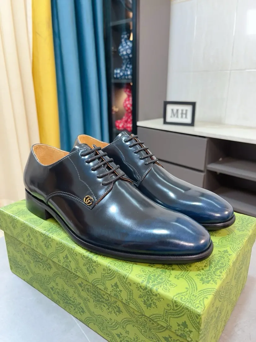 Men's Men's Shoes 💰520🌹🌹Niuli [GUCCI Gucci] A new style of formal men's leather shoes is coming~ The original quality upper is made of patent leather imported from Italy, the leather is soft and delicate, comfortable and soft first-layer cowhide lining, rubber wear-resistant outsole, the shoe shape is dignified and domineering, and the luxury charm cannot be concealed! The natural and free nouveau riche leads the trend. Code number: 38-44